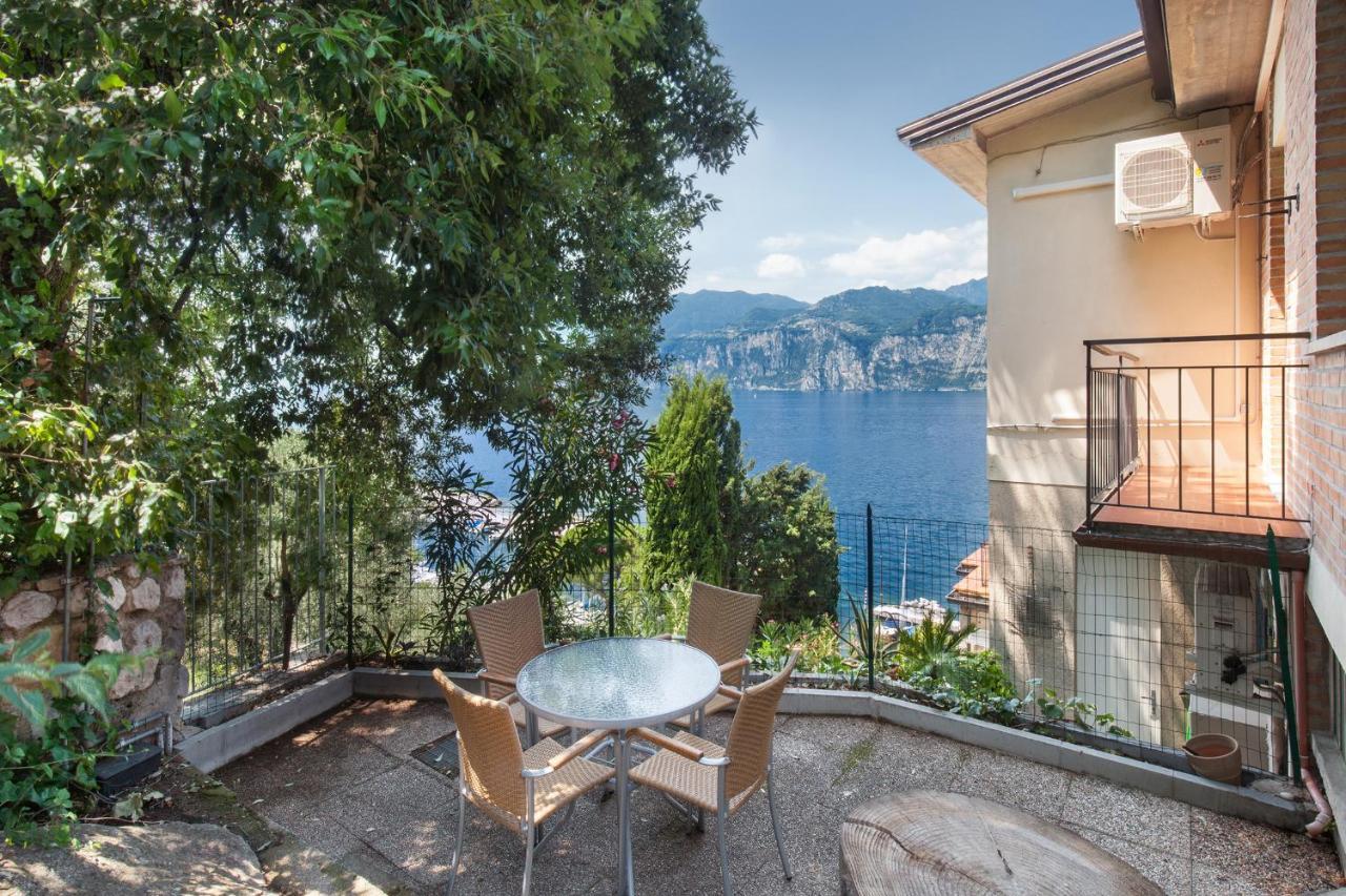 Apartment Windows On The Lake مالتشيزينيه المظهر الخارجي الصورة