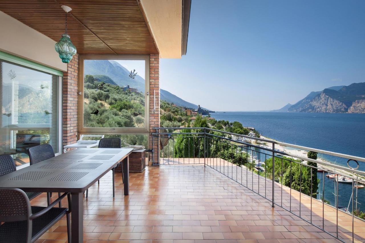 Apartment Windows On The Lake مالتشيزينيه المظهر الخارجي الصورة