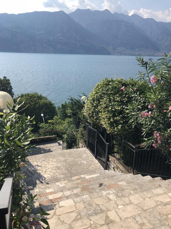 Apartment Windows On The Lake مالتشيزينيه المظهر الخارجي الصورة